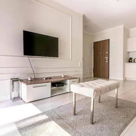 Lejlighed Close- Urban Chic - Luxury - Mennica - 4 Bedrooms